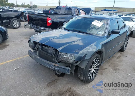 2008 Chrysler 300C Hemi from USA, damaged, VIN 2C3LA63H38H335733